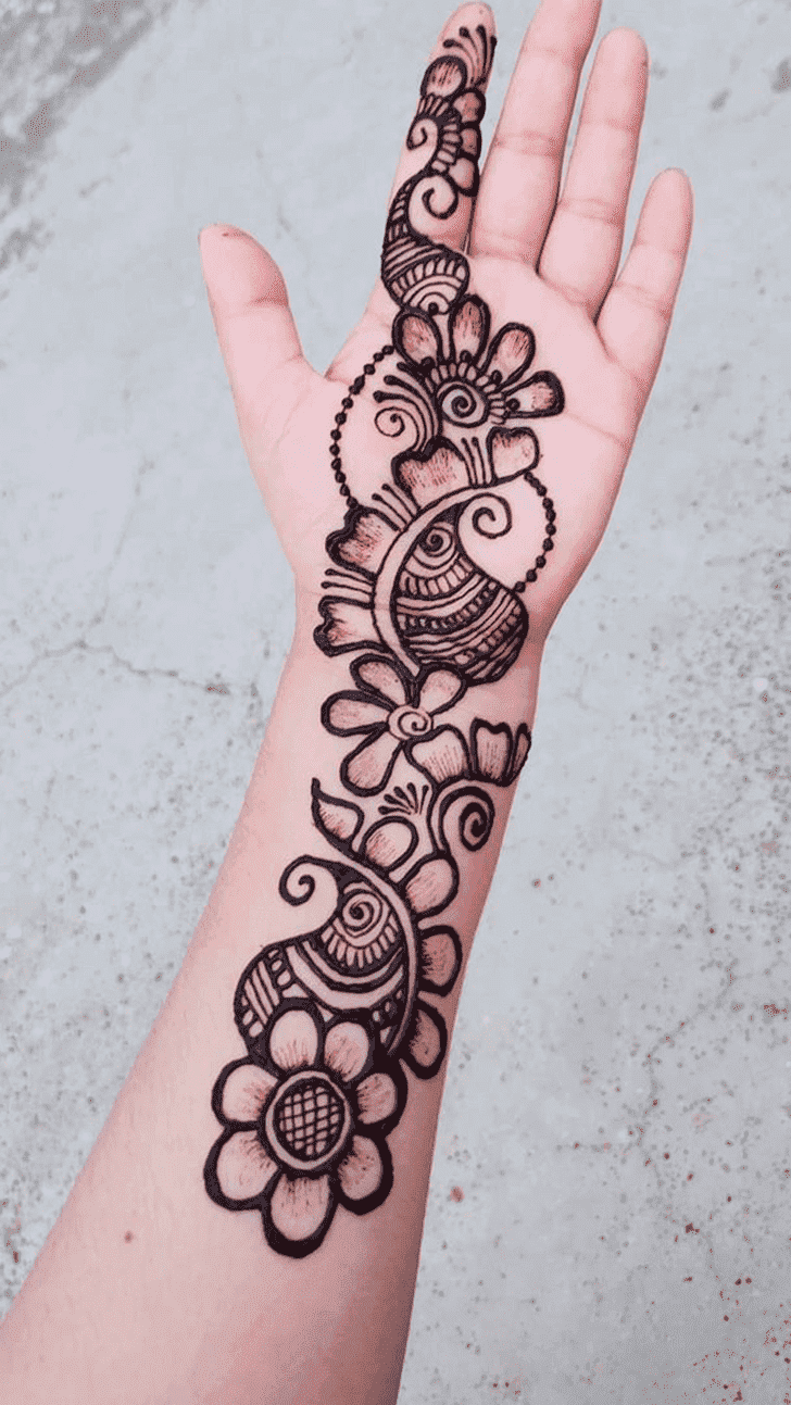 Enticing Raksha Bandhan Henna Design on Both Hand
