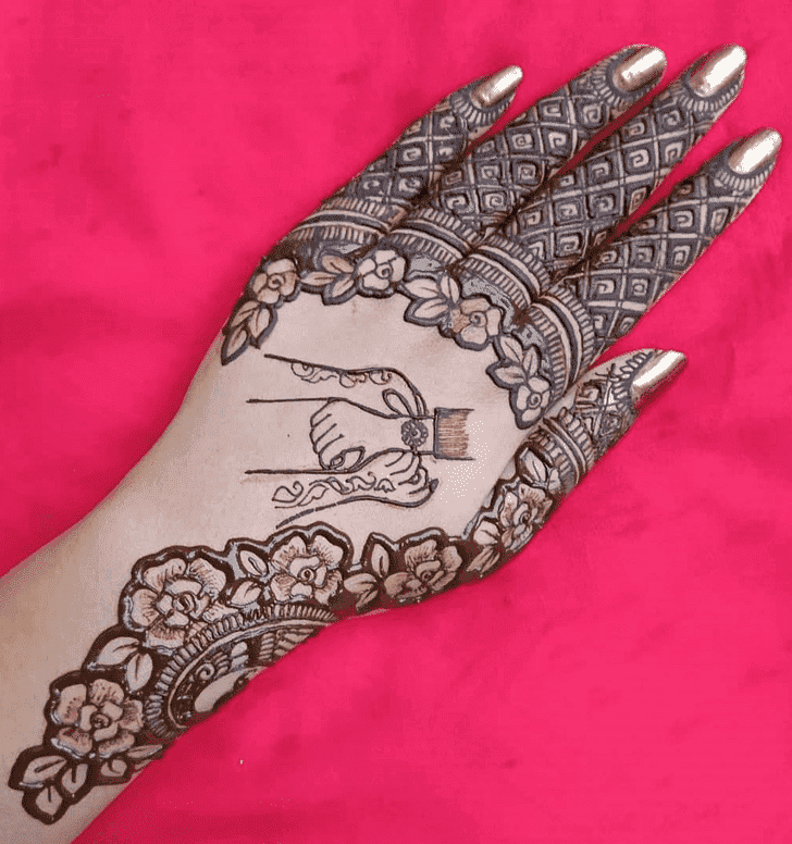 Symmetrical Raksha Bandhan Henna Design on Back Hand