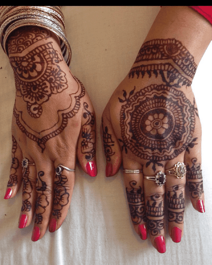 Adorable Ranchi Henna Design