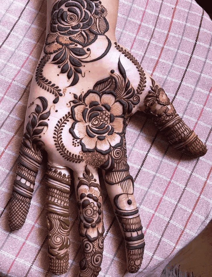 Angelic Rawalpindi Henna Design