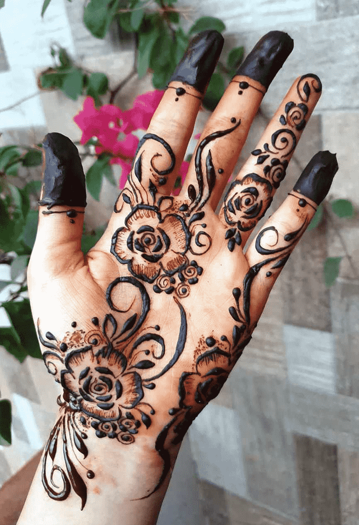 Enthralling Rawalpindi Henna Design