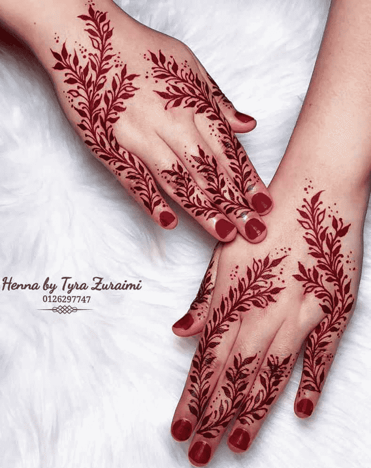 Grand Red Henna Design