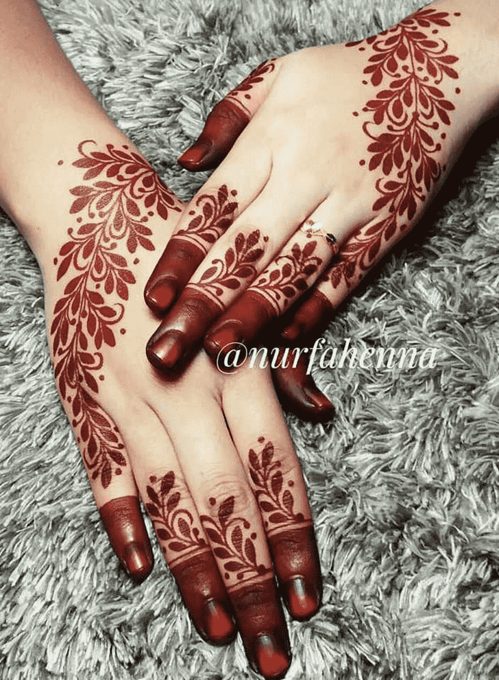 Refined Red Henna Design