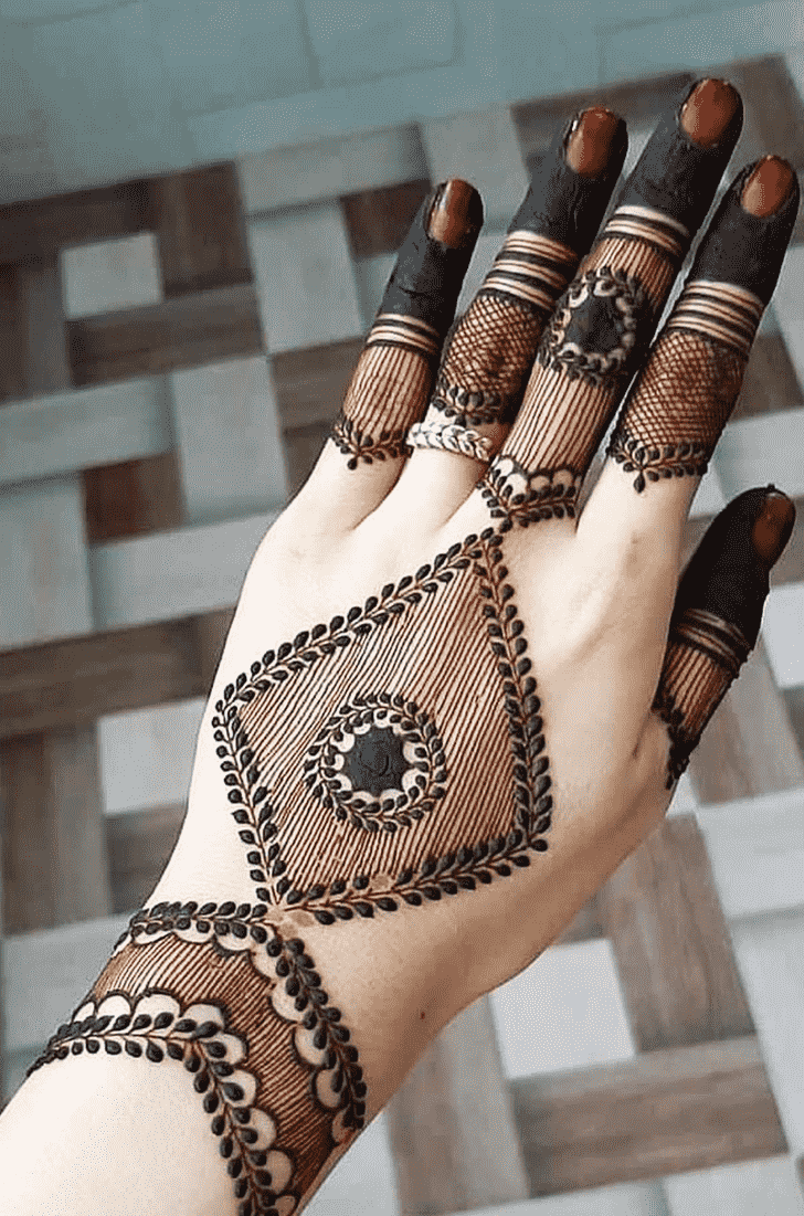 Arm Reverse Henna Design