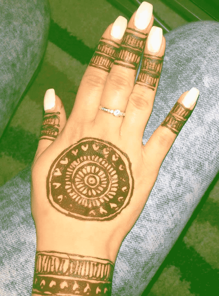 Adorable Right Hand Henna design
