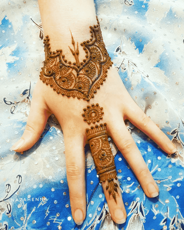Charming Ring Henna Design