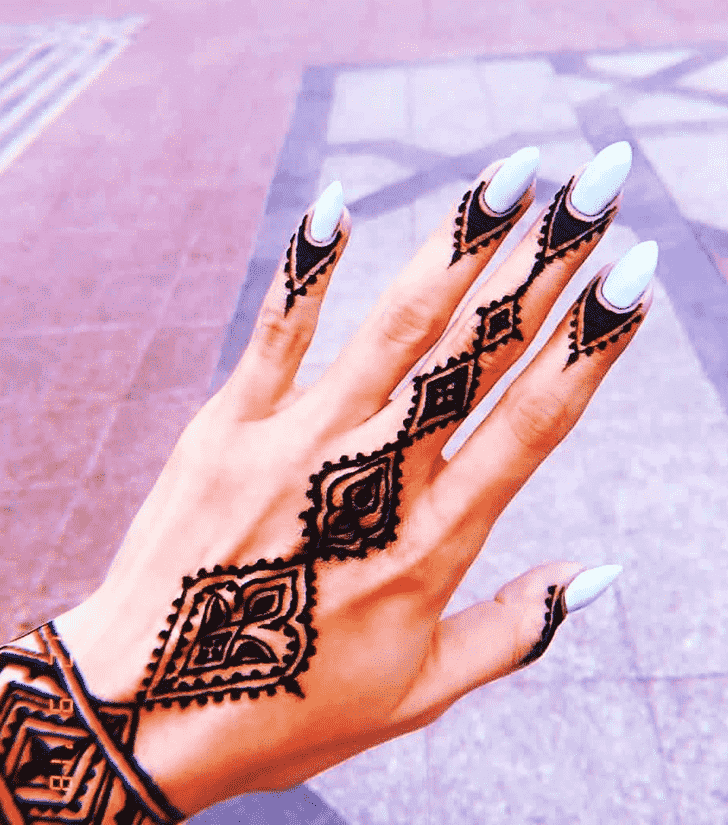 Arm Rishikesh Henna Design