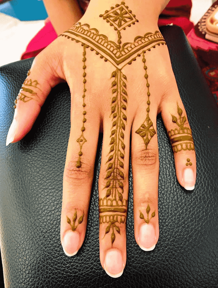 Ravishing Rishikesh Henna Design