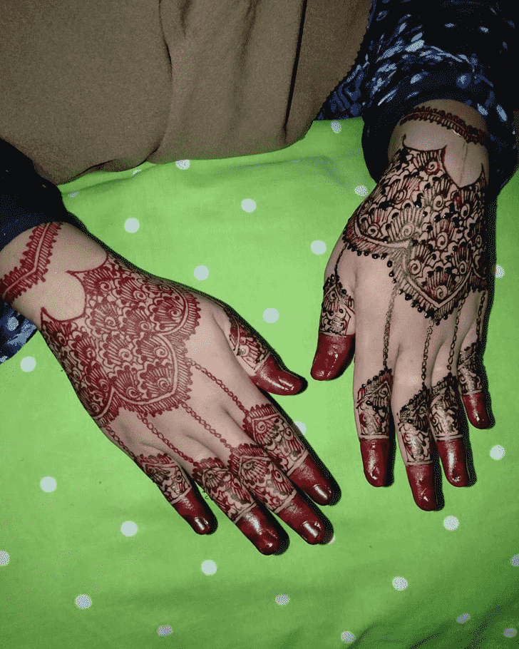 Captivating Romantic Henna design