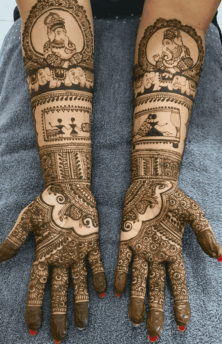 Charming Romantic Henna design