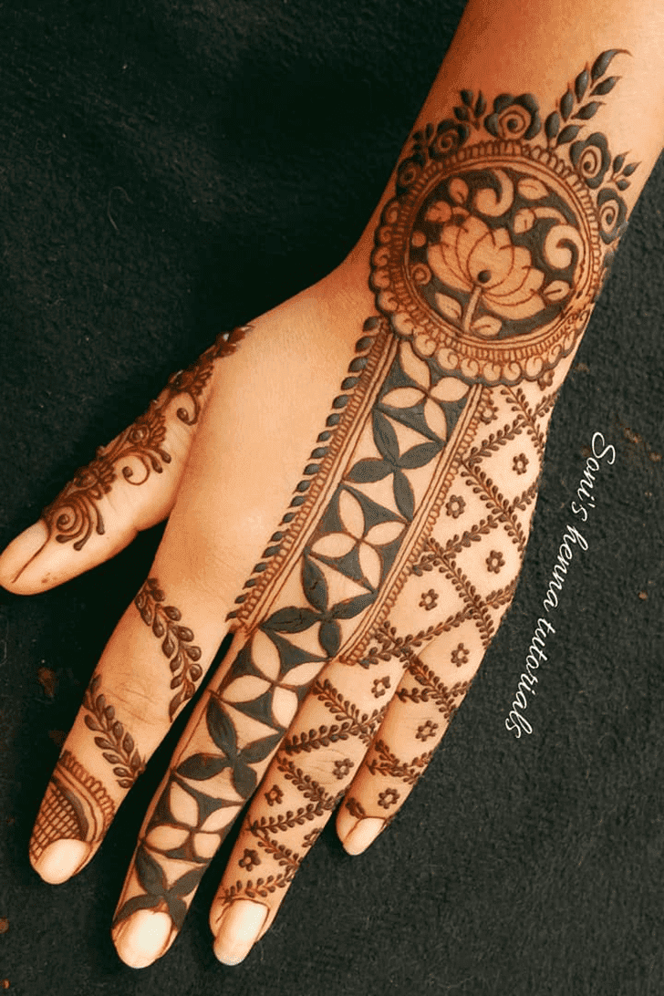 Adorable Roses Henna Design