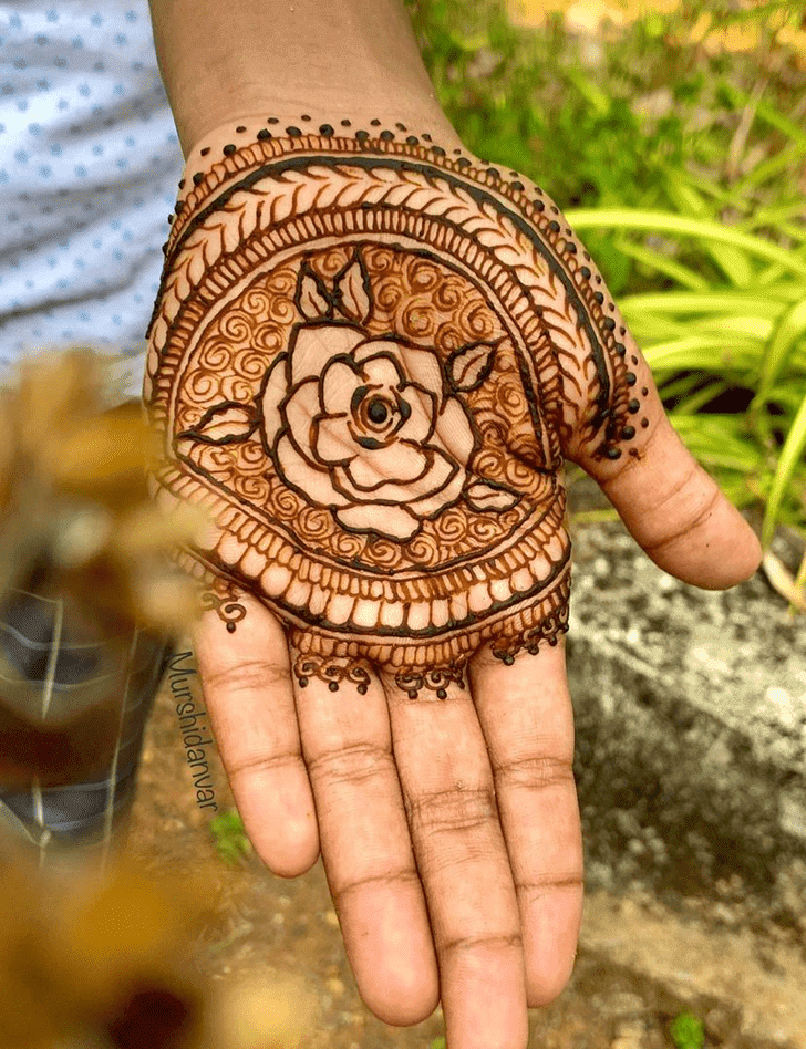 Shapely Roses Henna Design