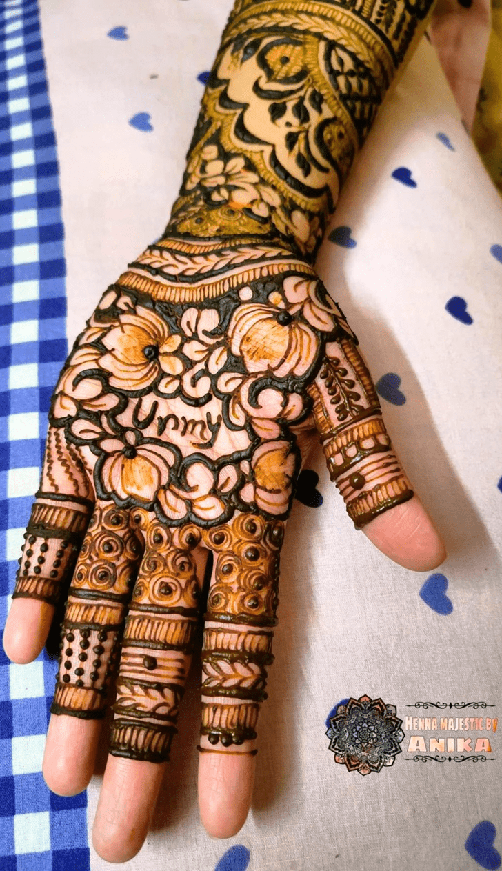 Fetching Russian Henna Design
