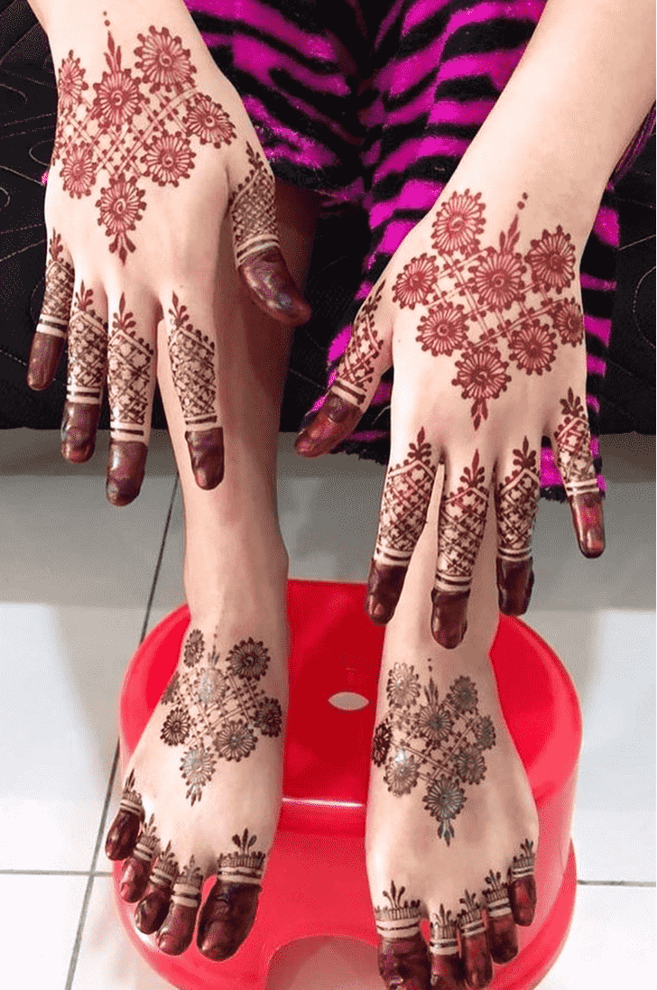 Fine Sankranti Henna Design