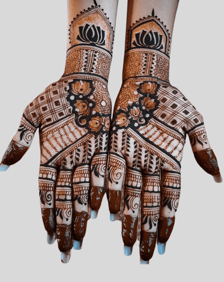 Ravishing Sawan Henna Design