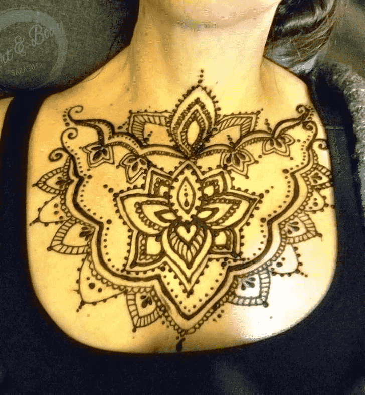 Angelic Seducing Henna Design