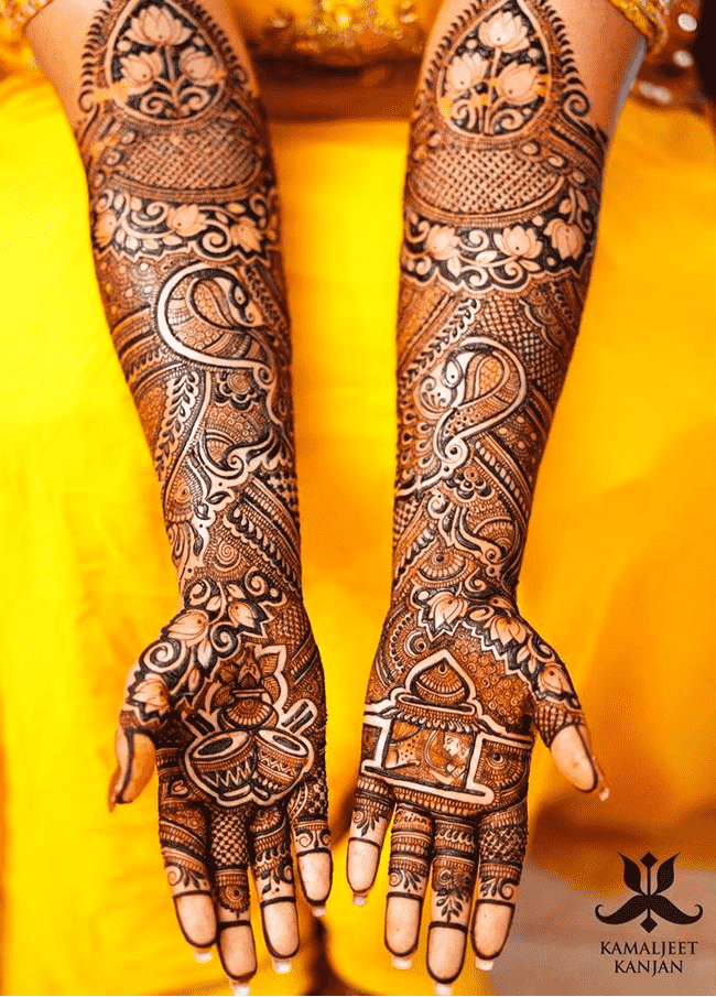 Adorable Shaadi Henna Design