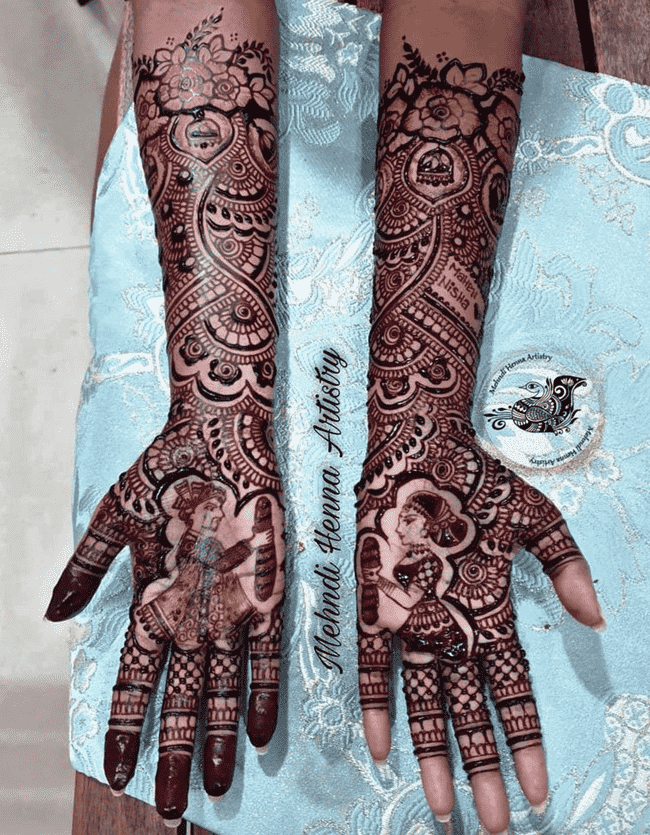 Classy Shaadi Henna Design