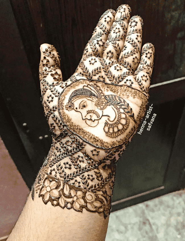 Stunning Shaadi Henna Design