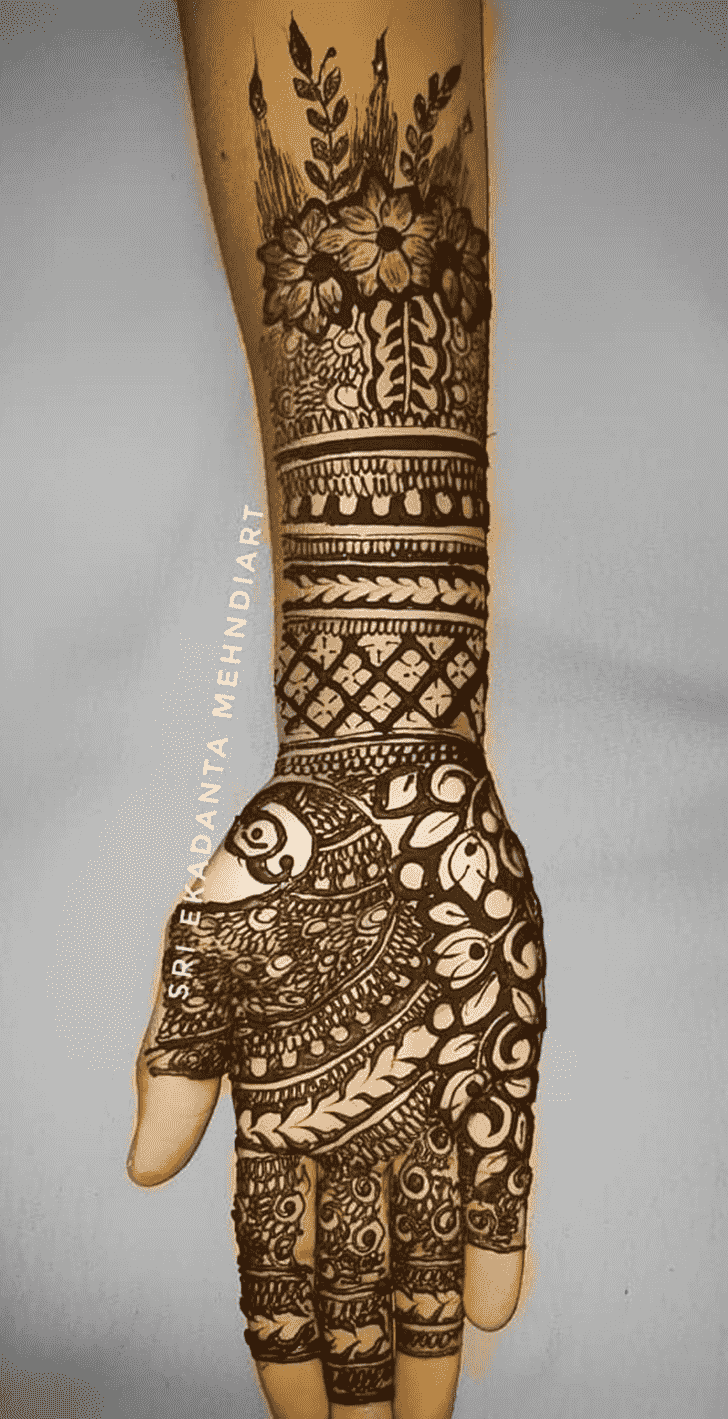 Radiant Shimla Henna Design