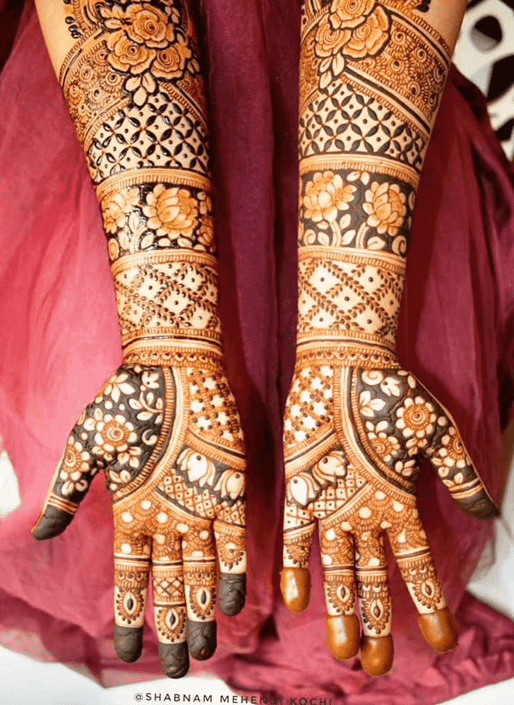 Beauteous Shivratri Henna design