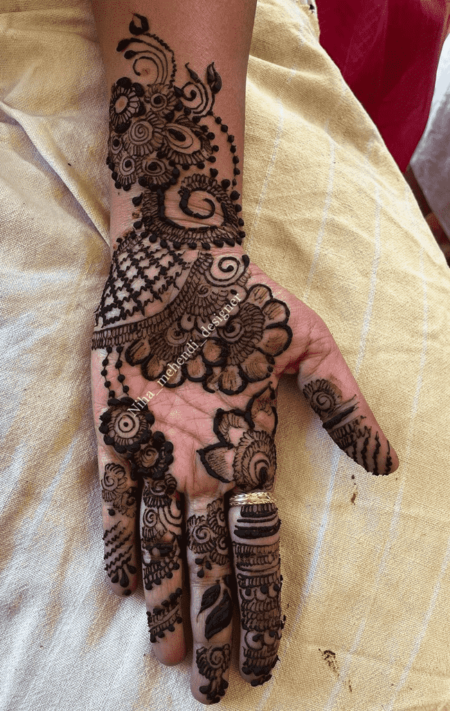 Gorgeous sialkot Henna Design