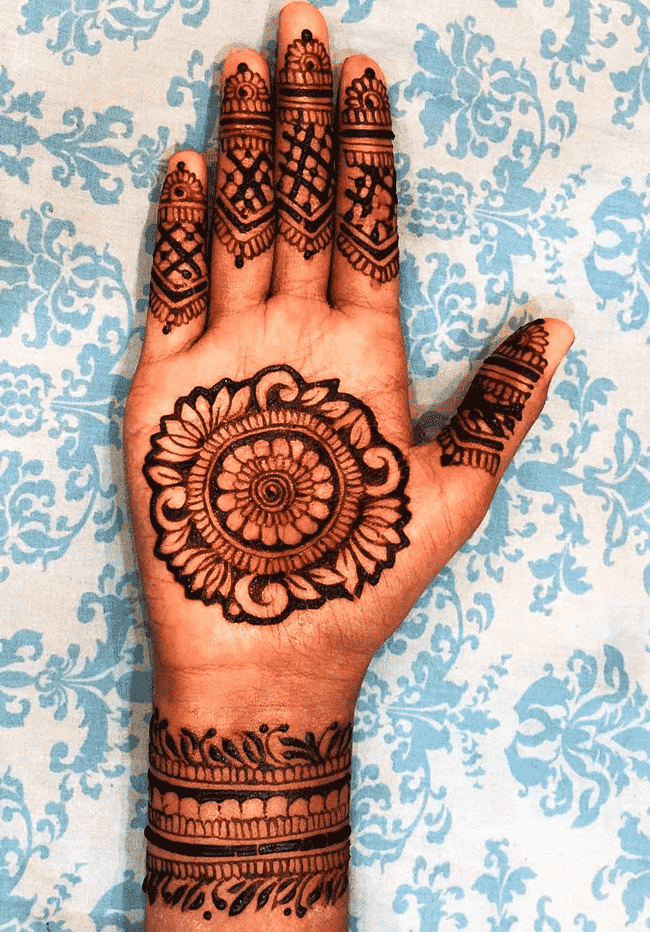 Mesmeric sialkot Henna Design