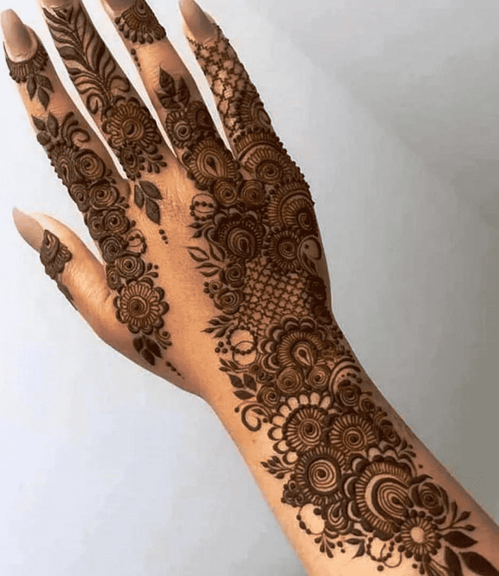 Delightful Side Henna Design