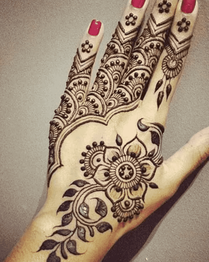 Enticing Side Henna Design