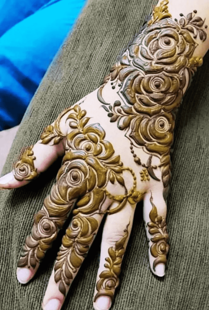 Refined Side Henna Design