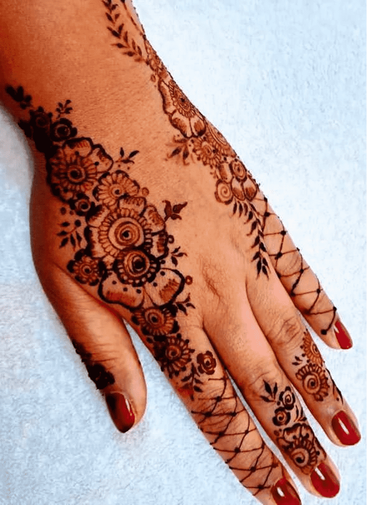 Slightly Side Henna Design