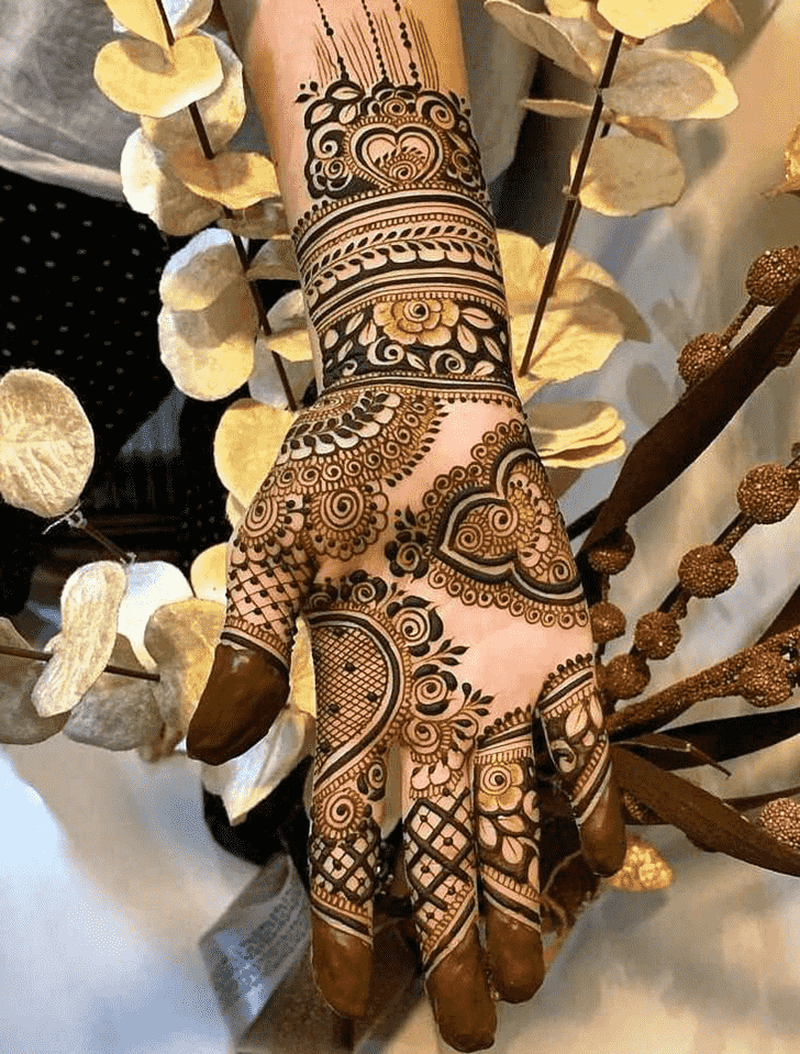 Appealing Simple Henna design