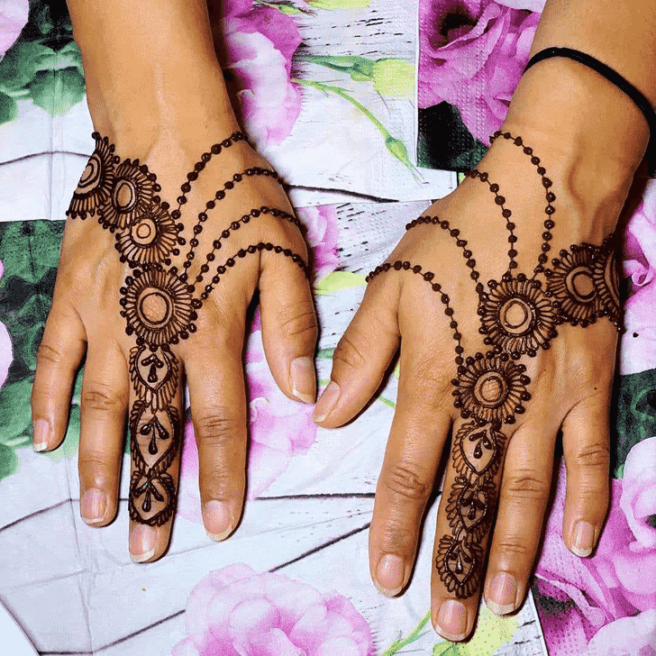 Fetching Simple Henna design