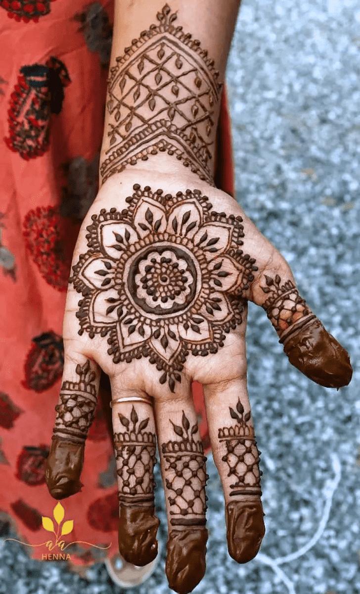 Charming Simple Palm Henna Design