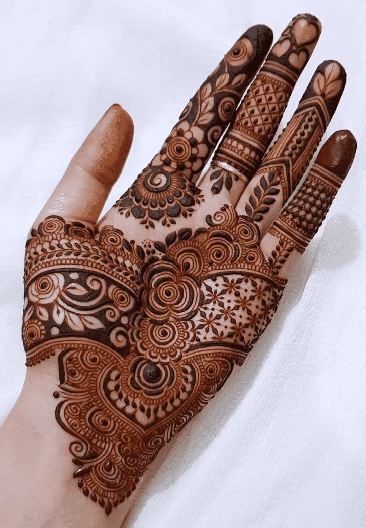 Comely Simple Palm Henna Design