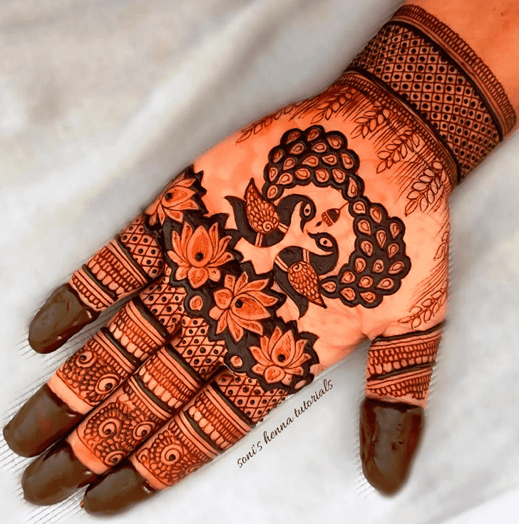 Enticing Simple Palm Henna Design
