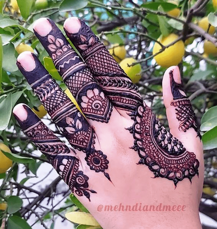Slightly Simple Palm Henna Design