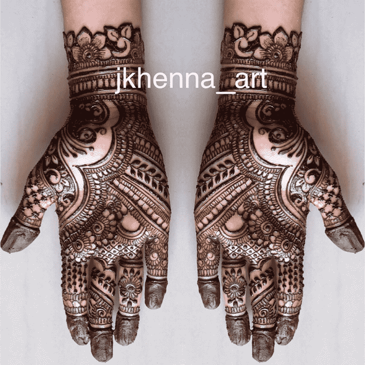 Ideal Solang Valley Henna Design