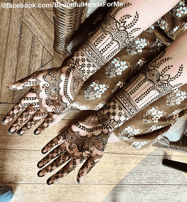 Dazzling South Indian Henna Design