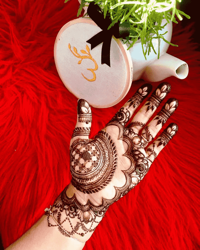 Excellent South Indian Henna Design