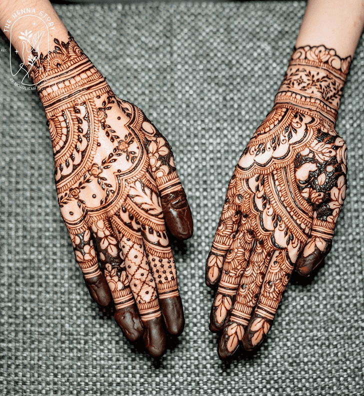 Bewitching Spain Henna Design