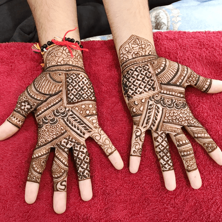 Comely Spain Henna Design