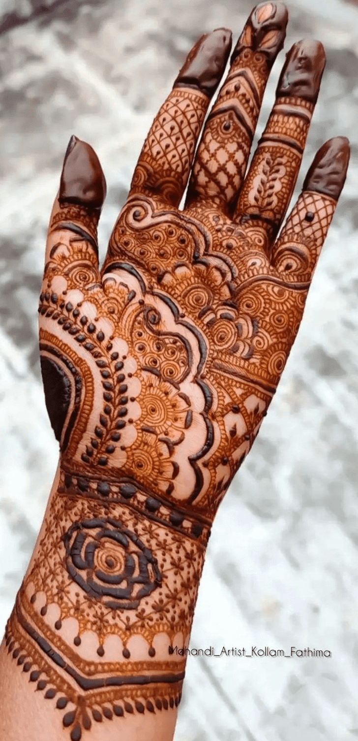 Magnificent Spanish Henna Design