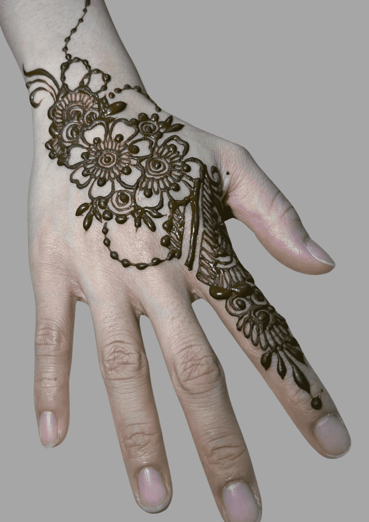 Alluring Sri Lanka Henna Design