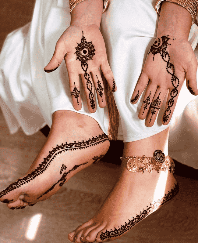 Adorable Srinagar Henna Design
