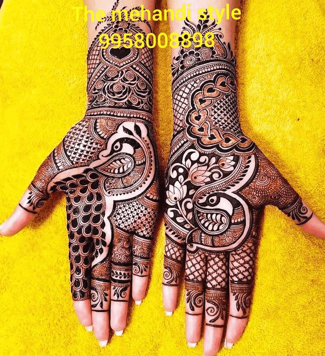 Delightful Srinagar Henna Design