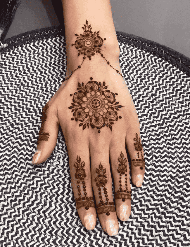 Ravishing Srinagar Henna Design