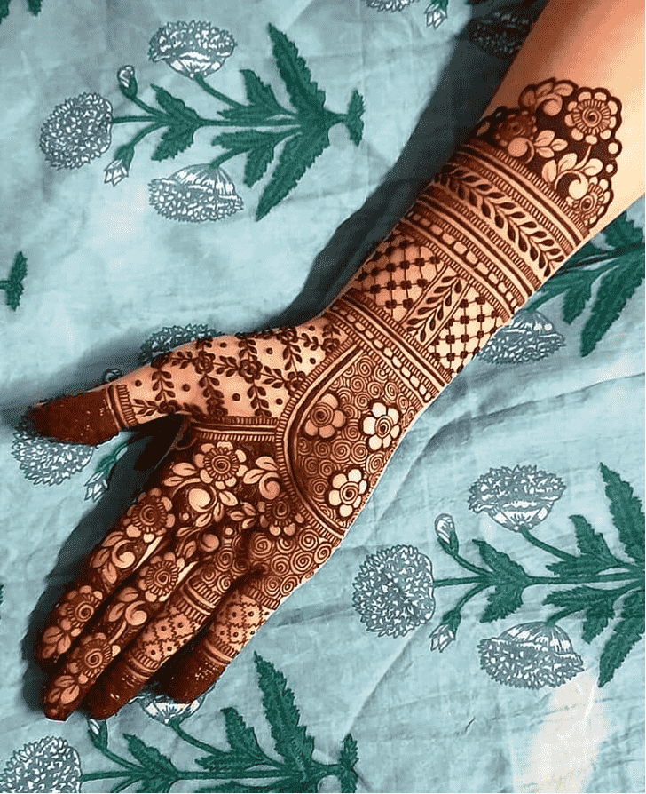 Delightful Stunning Henna design