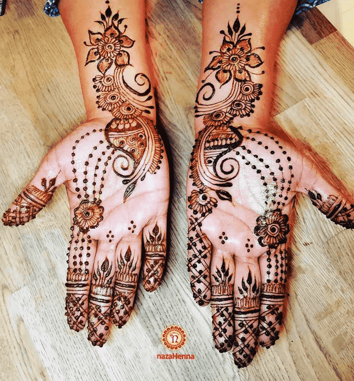 Fair Stunning Henna design