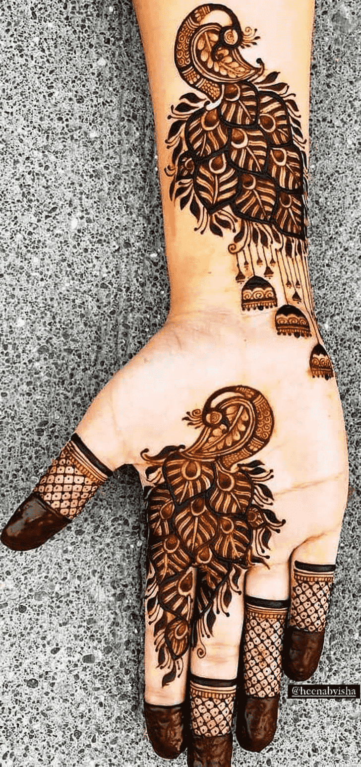Delightful Stylish Henna Design